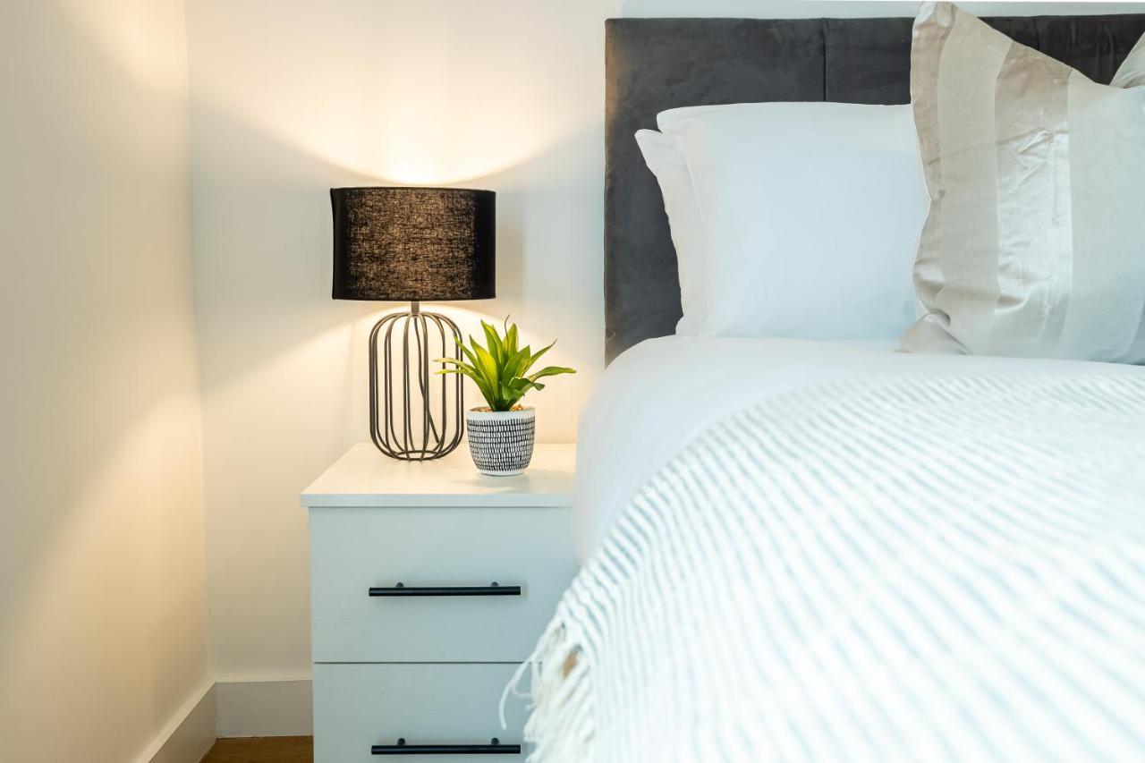 Luxe Apartments Bracknell Near Ascot, Legoland, Windsor, Lexicon - Free Parking & Gym Exterior foto